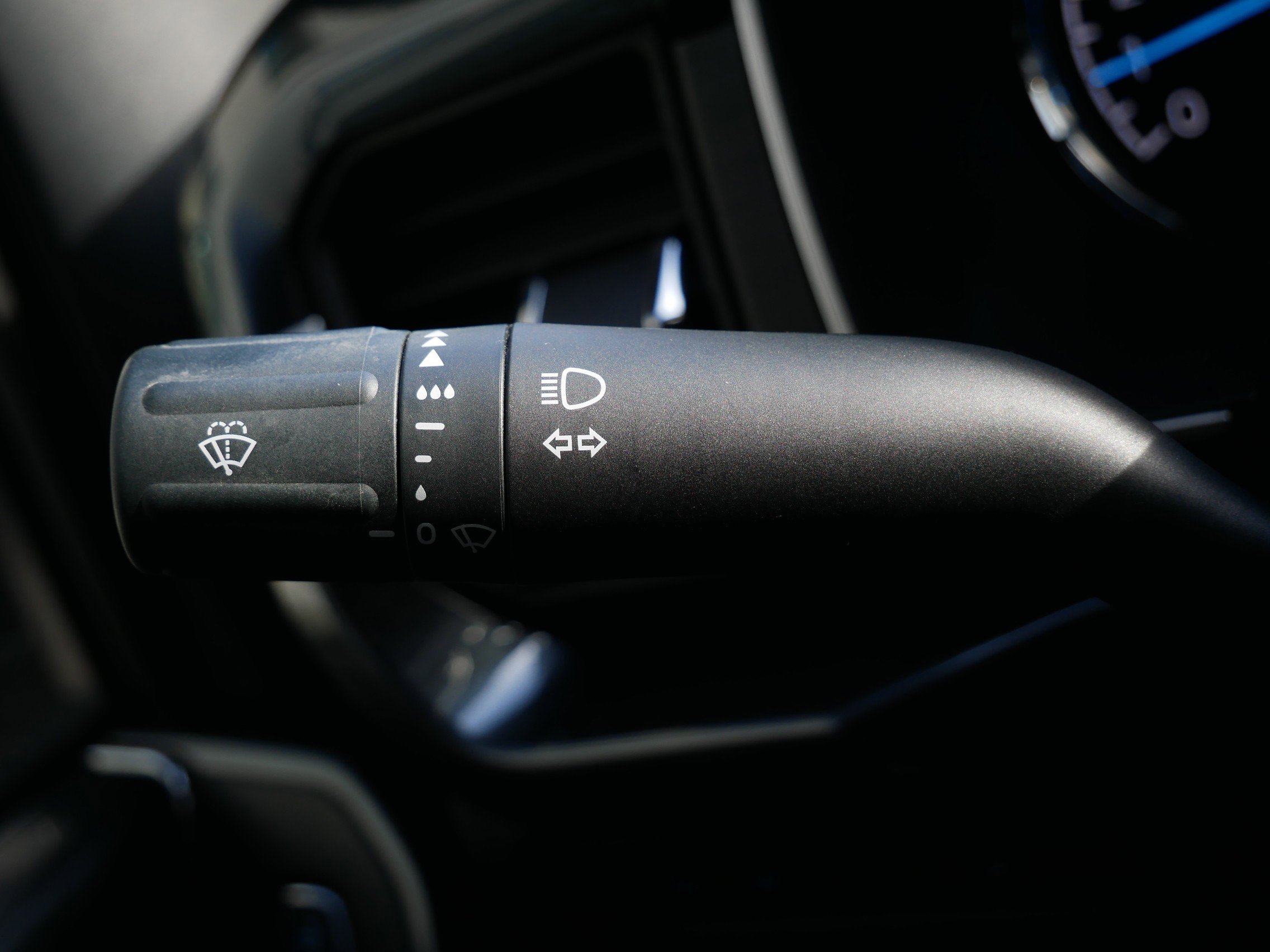 Certified 2022 Ford F150 XLT w/ Equipment Group 302A High image 18