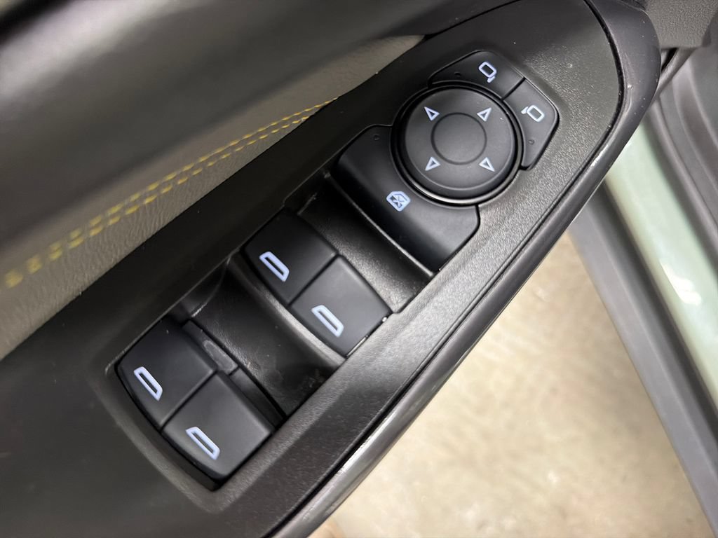 Used 2025 Chevrolet Trax ACTIV w/ Driver Confidence Package FWD image 17
