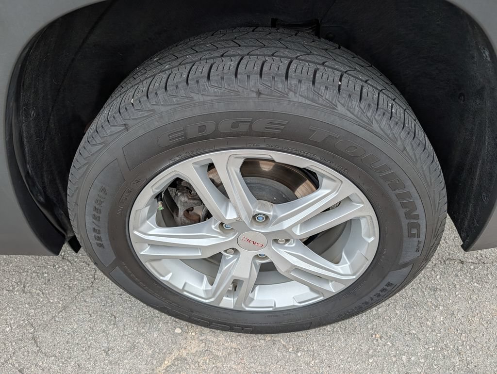 Used 2021 GMC Terrain SLE w/ Driver Convenience Package FWD image 32