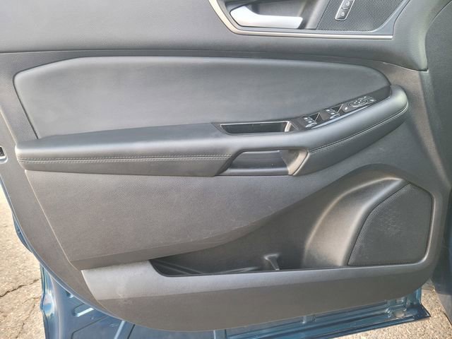 Certified 2020 Ford Edge SEL w/ Convenience Package image 16