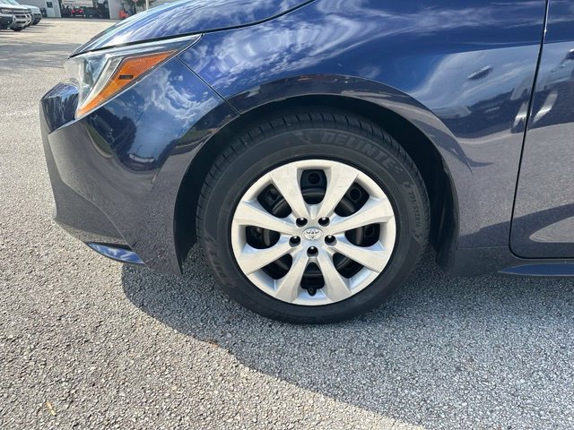 Used 2022 Toyota Corolla LE FWD image 24