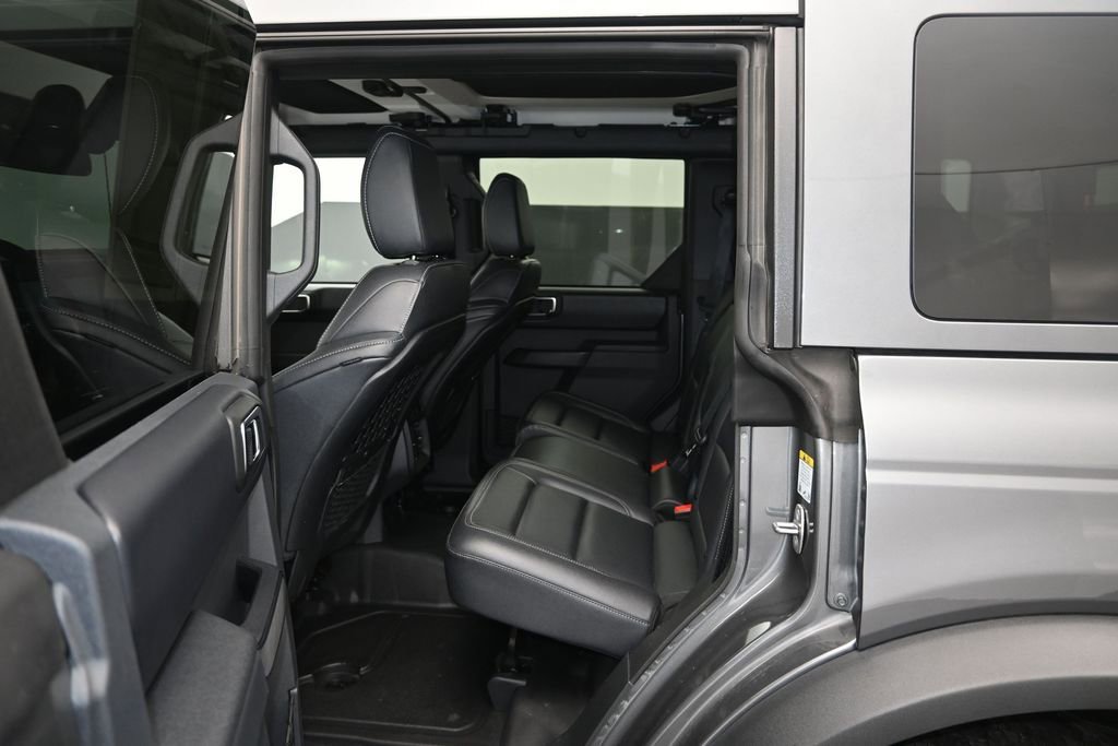 Certified 2025 Ford Bronco Badlands AWD/4WD image 15