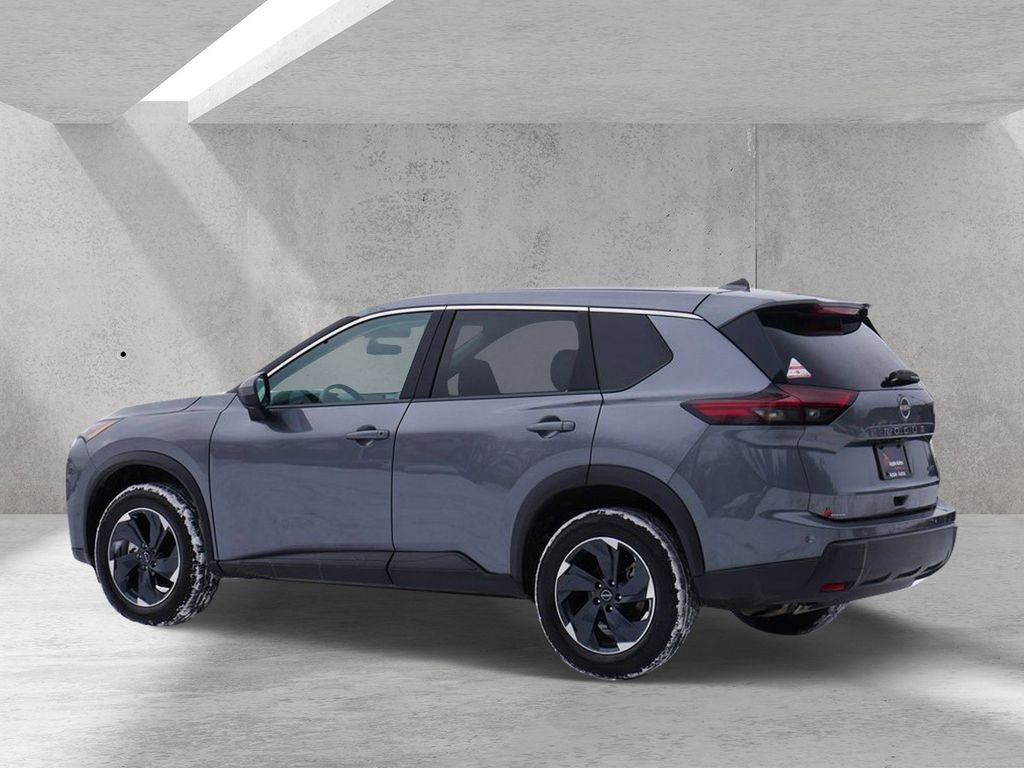 Used 2025 Nissan Rogue SV AWD/4WD image 4