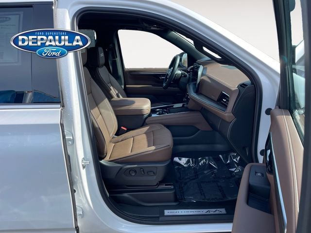 Used 2025 Chevrolet Tahoe High Country image 19