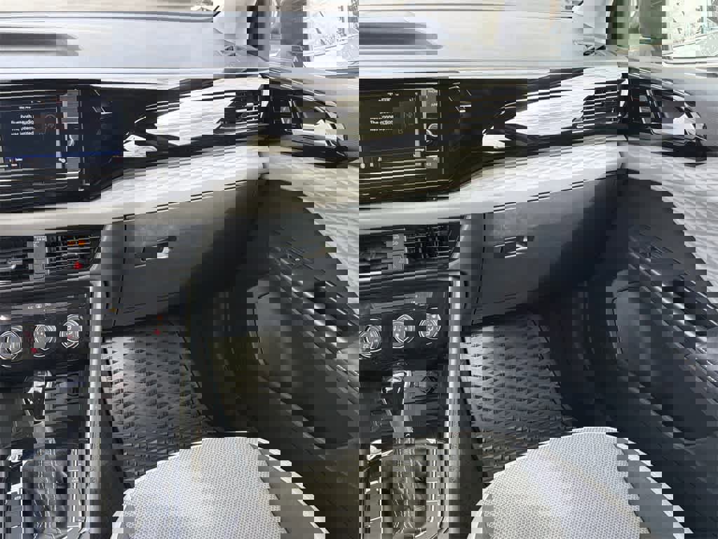 Used 2024 Volkswagen Taos S image 20