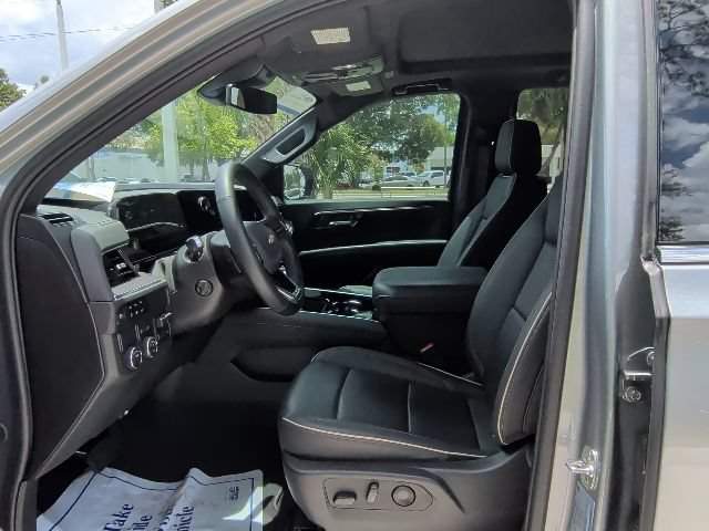 Used 2025 Chevrolet Tahoe Premier w/ Sun And Tow Package RWD image 15