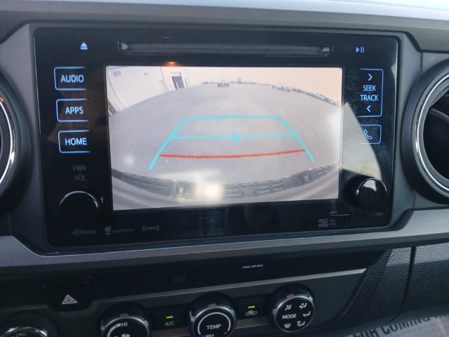 Used 2019 Toyota Tacoma TRD Off-Road w/ Technology Package AWD/4WD image 21