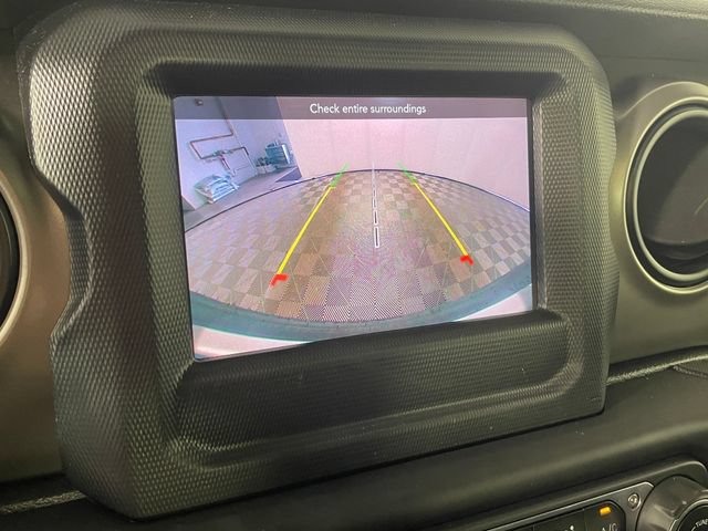 Used 2021 Jeep Wrangler Sport AWD/4WD image 8
