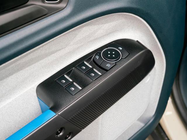 Certified 2025 Ford Maverick XLT w/ Equipment Group 301A image 12