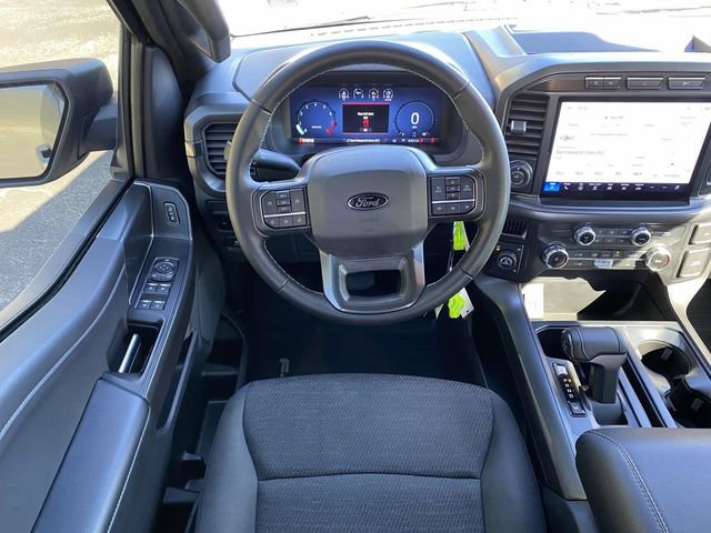 Certified 2024 Ford F150 XLT w/ XLT Black Appearance Package image 15