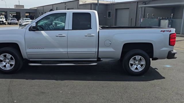 Used 2018 Chevrolet Silverado 1500 LT w/ All Star Edition image 3