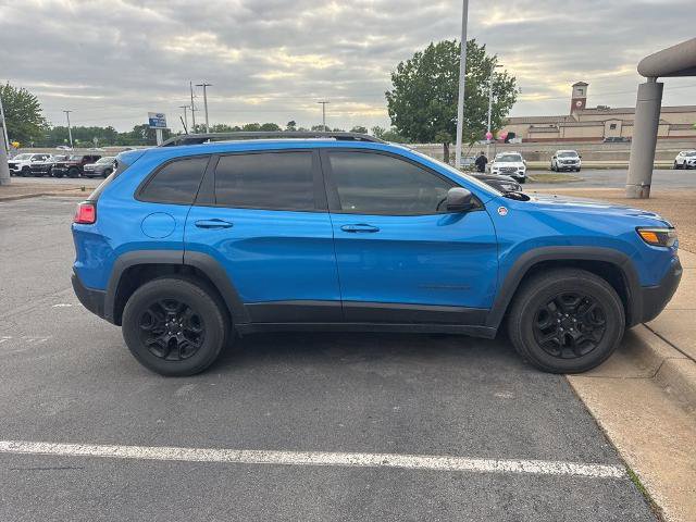 Used 2019 Jeep Cherokee Trailhawk w/ Comfort/Convenience Group image 3