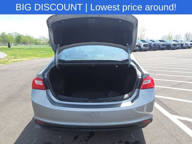 Used 2023 Chevrolet Malibu LT FWD image 11