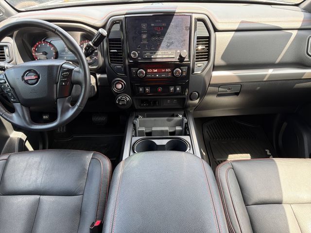 Used 2020 Nissan Titan PRO-4X w/ Pro-4x Convenience Package AWD/4WD image 25