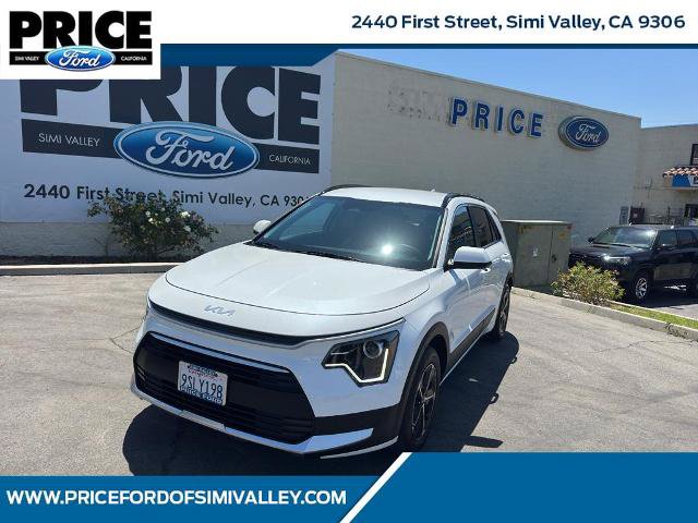 Used 2025 Kia Niro LX