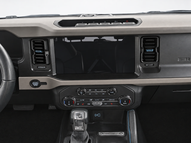 Certified 2022 Ford Bronco Wildtrak AWD/4WD image 17
