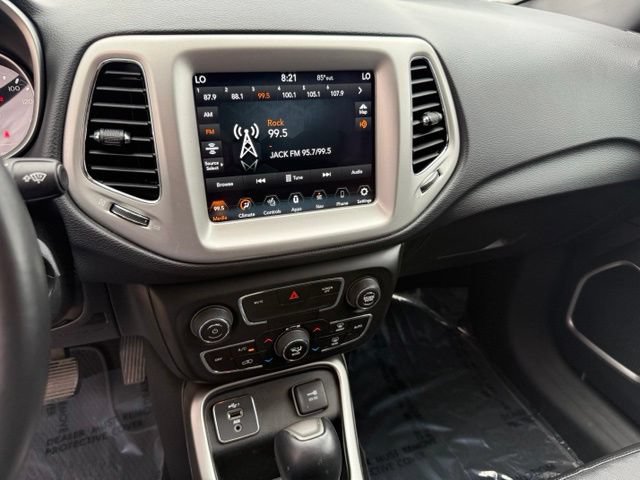 Used 2021 Jeep Compass Latitude FWD image 21