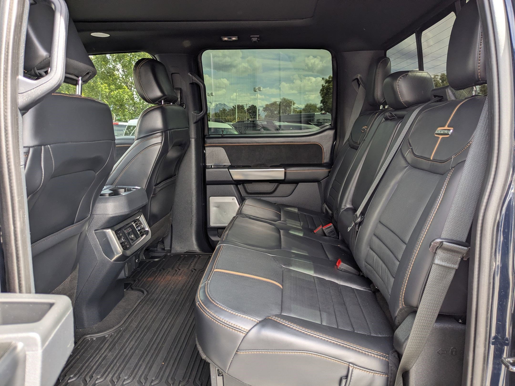 Certified 2024 Ford F350 Platinum AWD/4WD image 32
