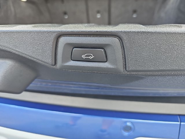 Used 2022 BMW X5 xDrive40i AWD/4WD image 13
