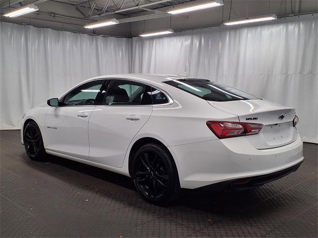 Used 2024 Chevrolet Malibu LT w/ Sport Edition image 2