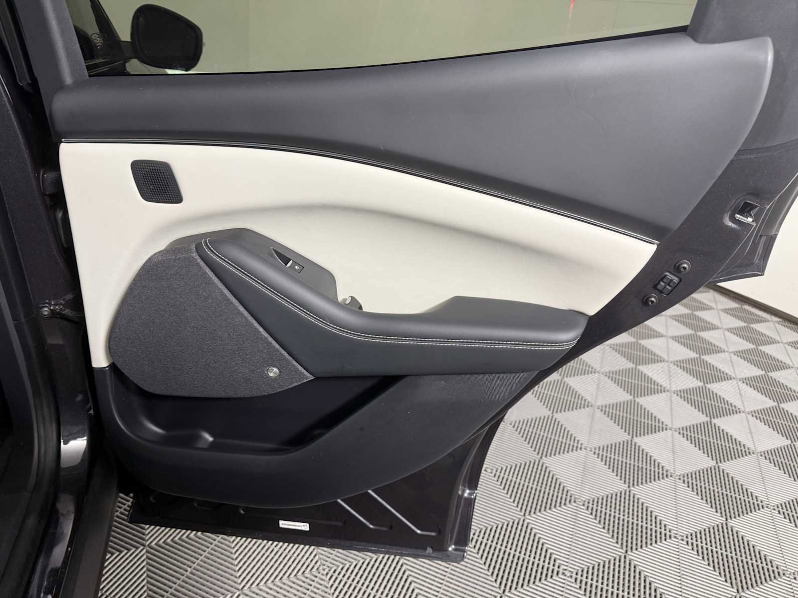 Certified 2022 Ford Mustang Mach-E Premium image 15