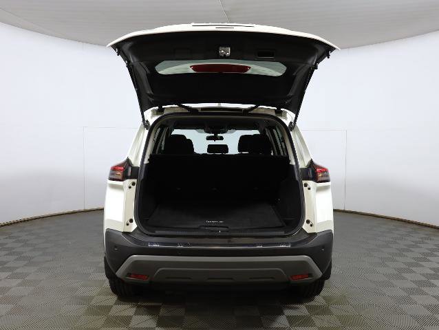 Used 2021 Nissan Rogue SV image 20