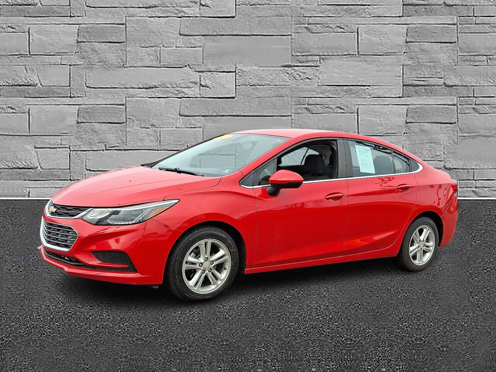 Used 2017 Chevrolet Cruze LT w/ Convenience Package image 5