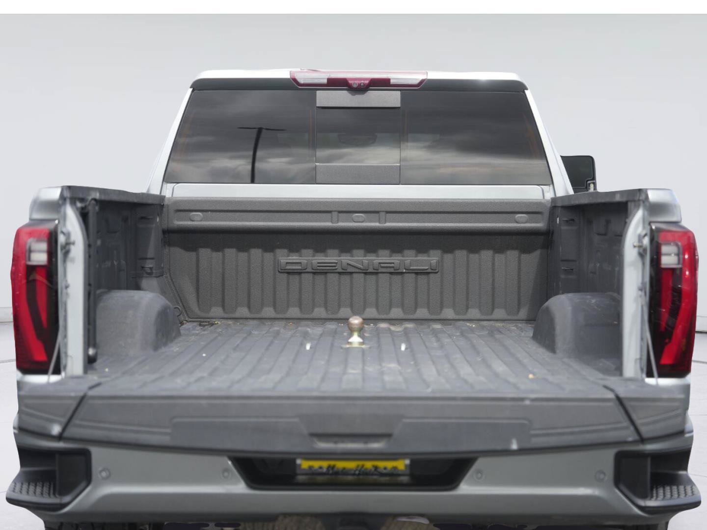 Used 2024 GMC Sierra 2500 Denali w/ Denali Reserve Package AWD/4WD image 33