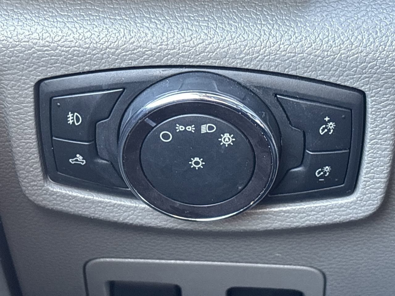 Certified 2020 Ford F150 XLT w/ Equipment Group 301A Mid image 26