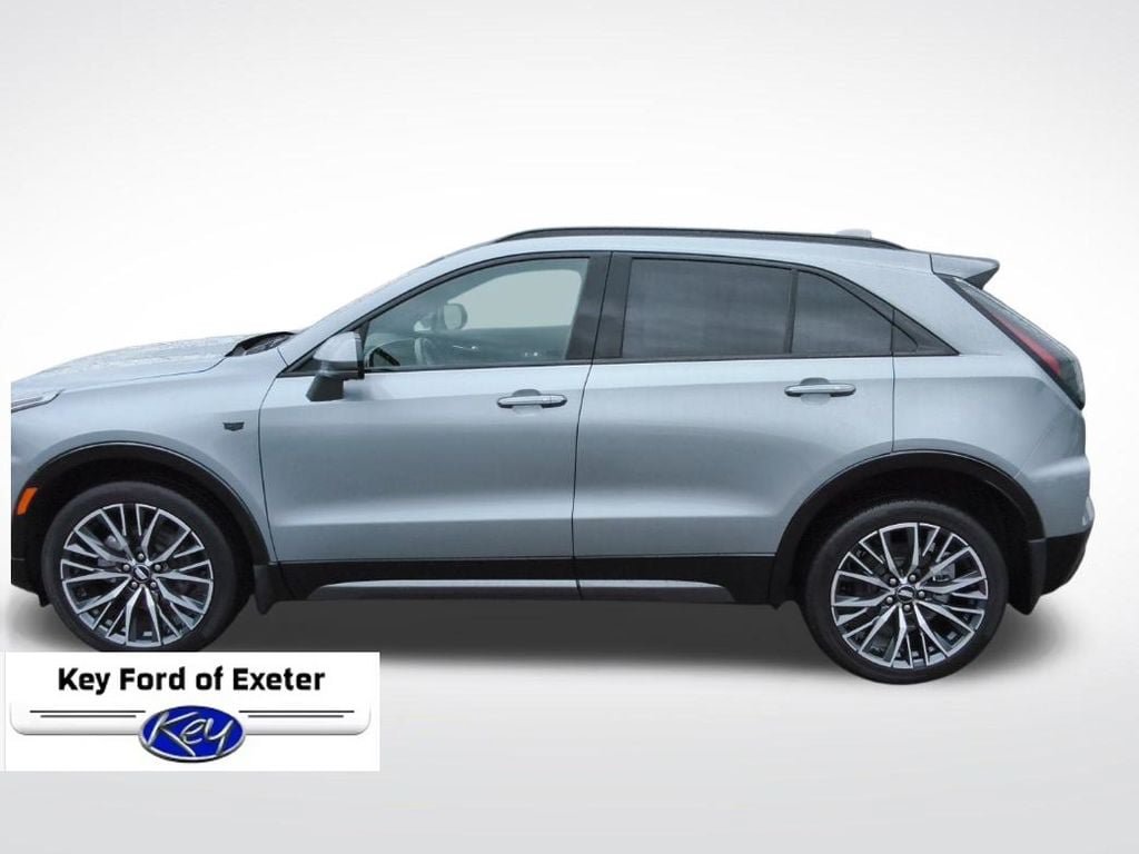Used 2024 Cadillac XT4 Sport AWD/4WD image 10