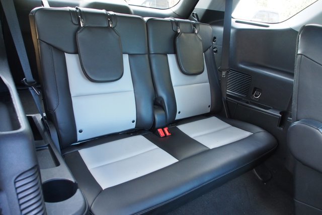 Certified 2023 Ford Explorer XLT w/ Equipment Group 202A image 15