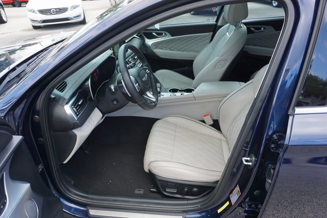 Used 2019 Genesis G70 2.0T Advanced w/ Dynamic Package image 13