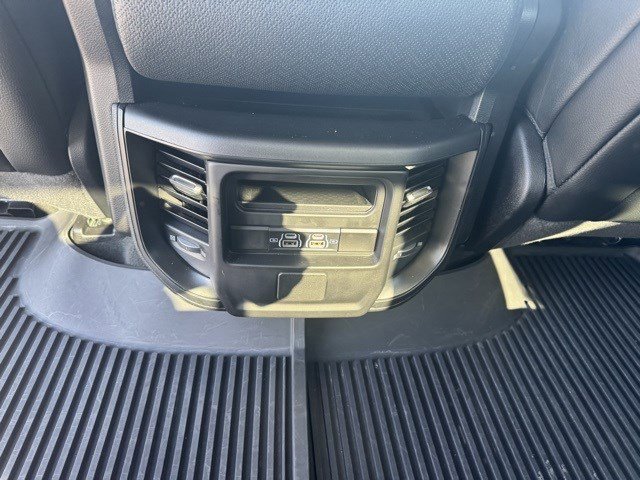 Used 2022 RAM 1500 Laramie image 30