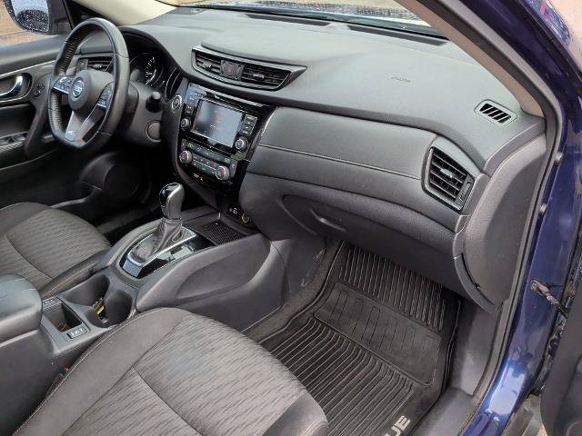 Used 2020 Nissan Rogue SV FWD image 23