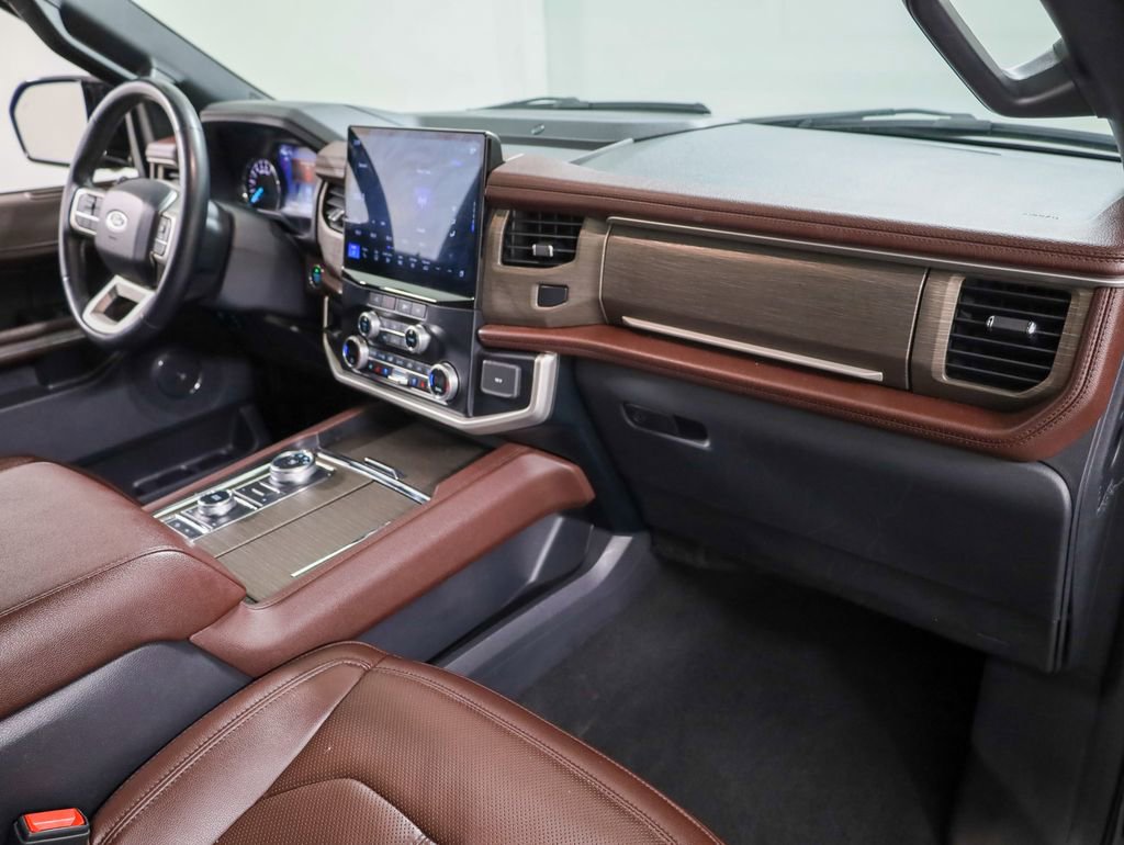 Certified 2024 Ford Expedition Limited AWD/4WD image 20