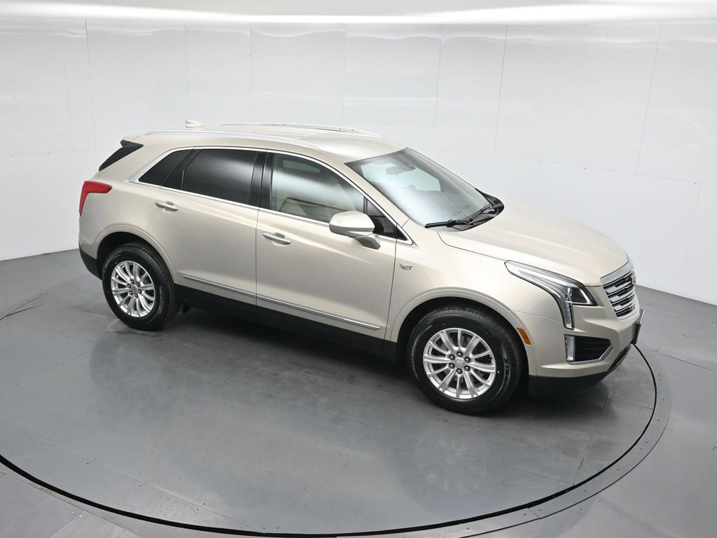 Used 2017 Cadillac XT5 FWD image 39
