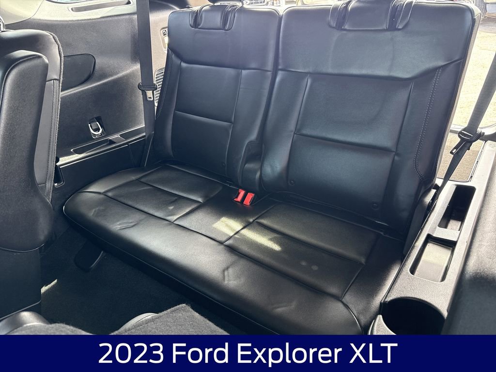 Certified 2023 Ford Explorer XLT w/ Equipment Group 202A AWD/4WD image 16