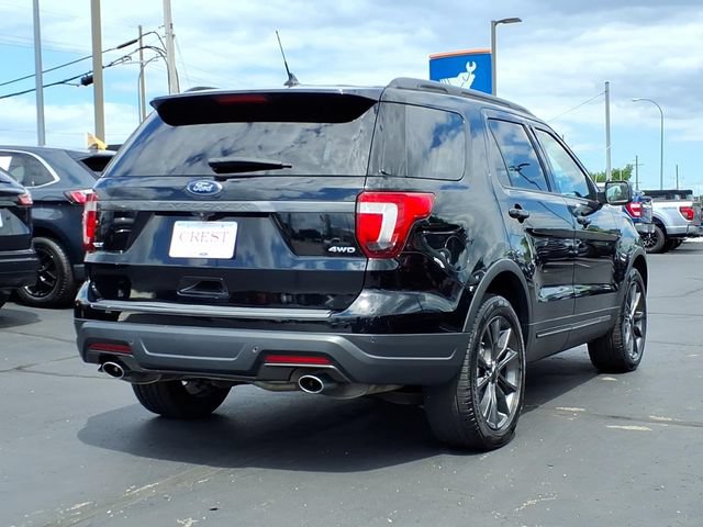 Certified 2018 Ford Explorer XLT w/ Equipment Group 202A AWD/4WD image 4