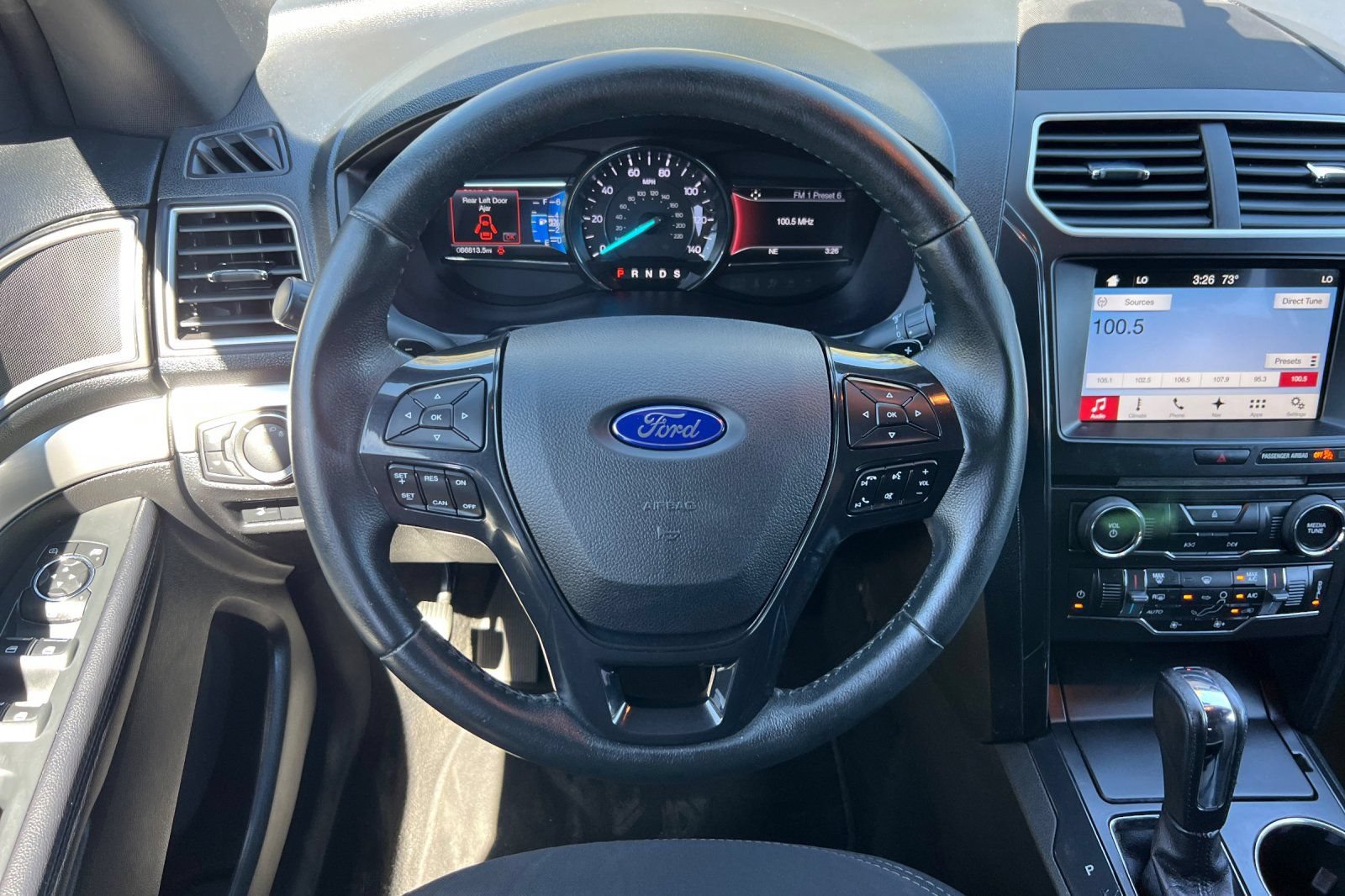 Certified 2017 Ford Explorer XLT w/ Equipment Group 201A FWD image 15