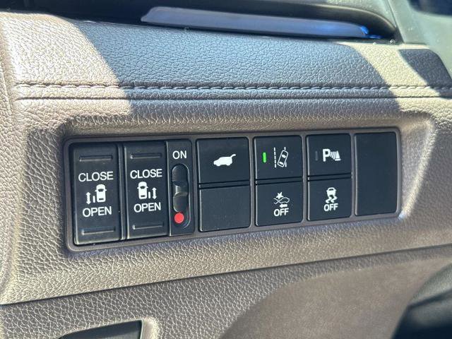 Used 2019 Honda Odyssey Elite image 18