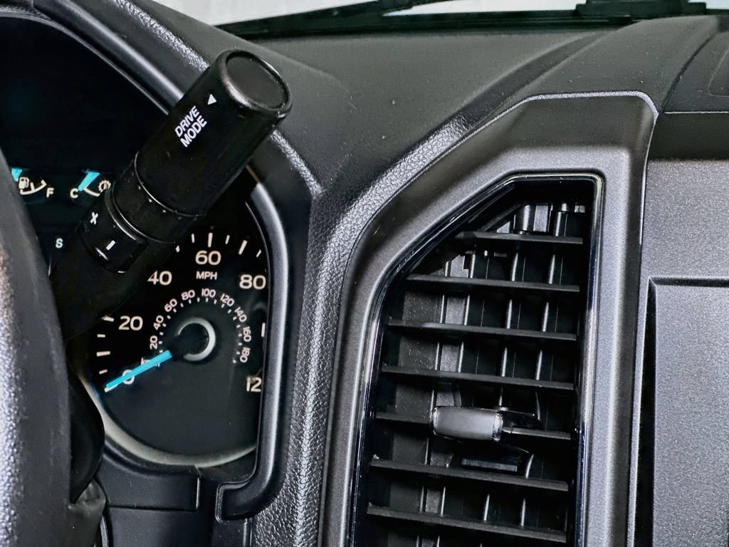 Certified 2018 Ford F150 XLT w/ Equipment Group 302A Luxury AWD/4WD image 16