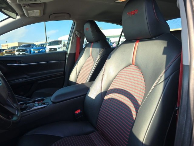 Used 2023 Toyota Camry XSE image 13