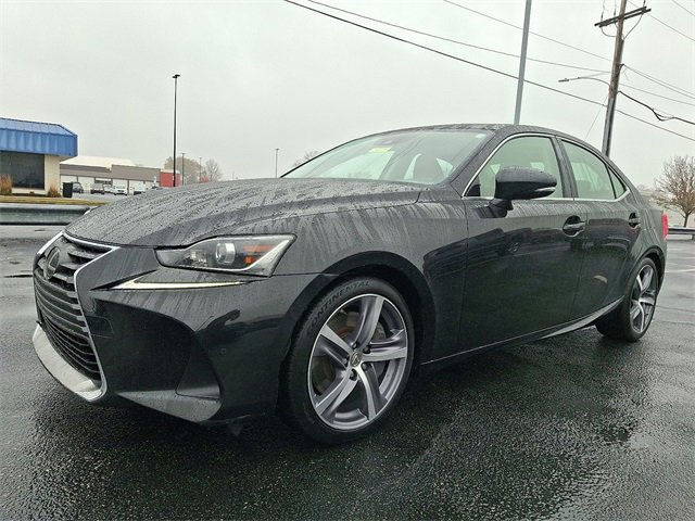 Used 2018 Lexus IS 300 w/ Comfort Package image 6