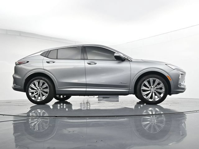 Used 2024 Buick Envista Avenir FWD image 34