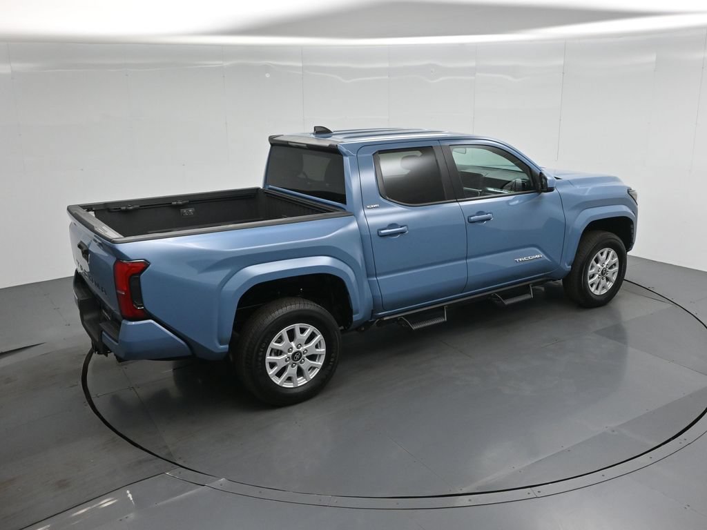 Used 2026 Toyota Tacoma SR5 AWD/4WD image 36