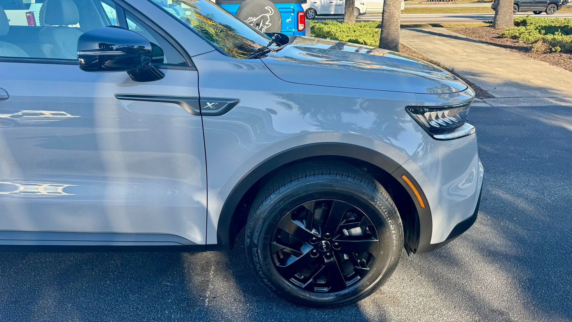 Used 2022 Kia Sorento S image 4