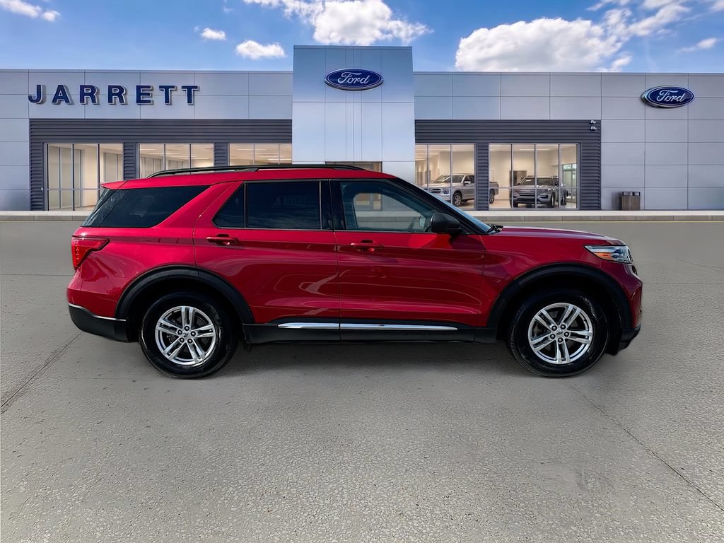 Certified 2020 Ford Explorer XLT RWD image 8