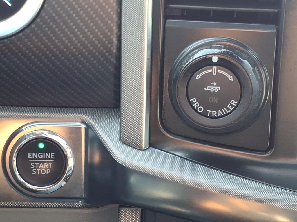 Certified 2022 Ford F150 Limited AWD/4WD image 24