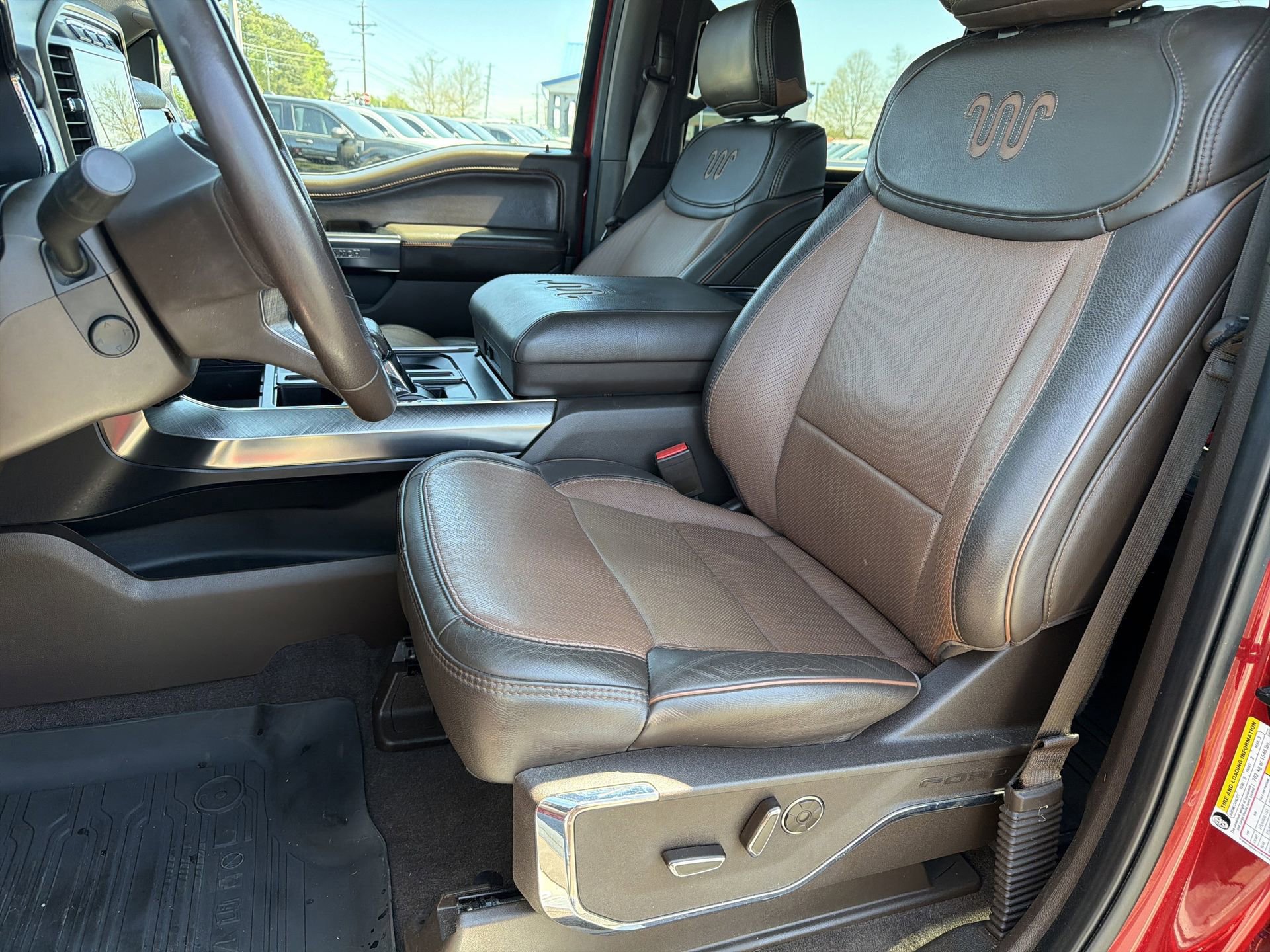 Certified 2022 Ford F150 King Ranch w/ Equipment Group 601A High image 28