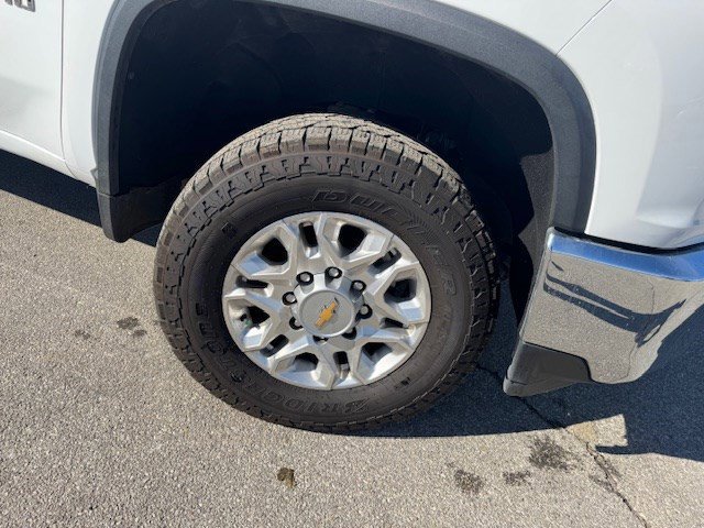 Used 2023 Chevrolet Silverado 2500 LTZ image 41